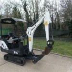 Bobcat E14 Mini-pelle 1.5T avec Pouce Hydraulique et Remorque Ifor Williams 2.6T d'Occasion 2013
