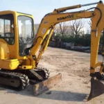 Komatsu PC27R Mini-pelle 3 Tonnes d'occasion 1998 - 5099 heures - Prête à l'emploi